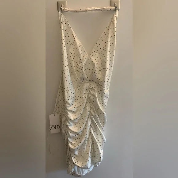 Zara Bodycon Polka Dot Dress - New with Tags - Picture 3 of 6